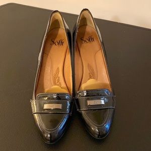 Soft black patent leather heels